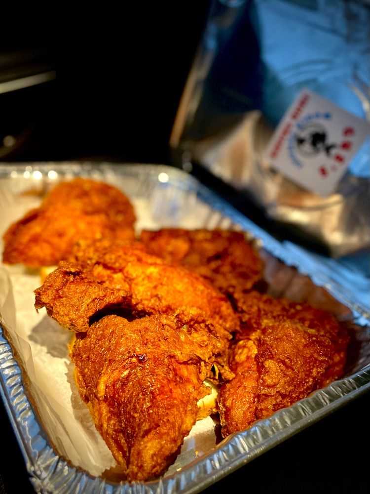 Guss World Famous Fried Chicken