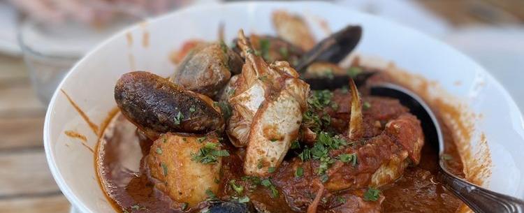 Betty Lous Seafood and Grill