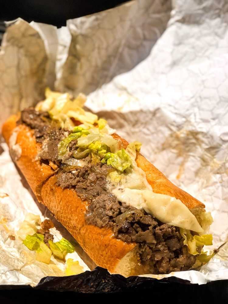 Busters Cheesesteak